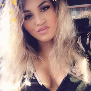 Meet your Posher, Linda